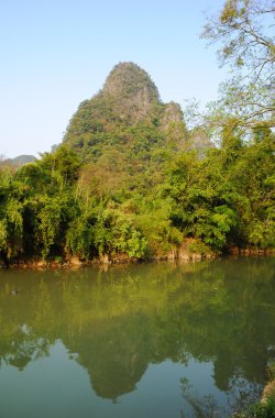 yangshuo guilin, Çin'in güzel karstik dağ manzarası