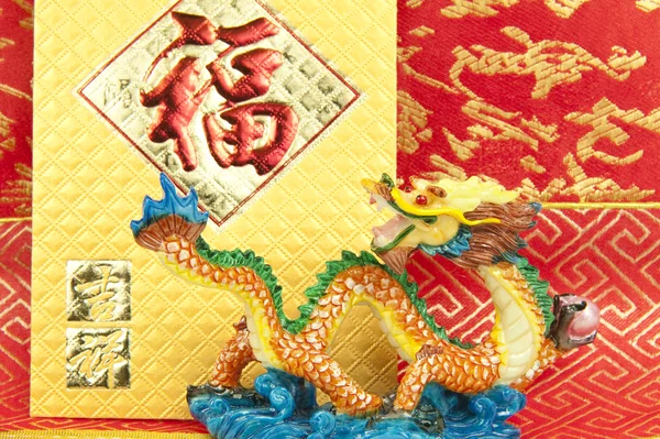 Dragon en textuur achtergrond — Stockfoto