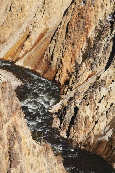 Йеллоустонский каньон — стоковое фото