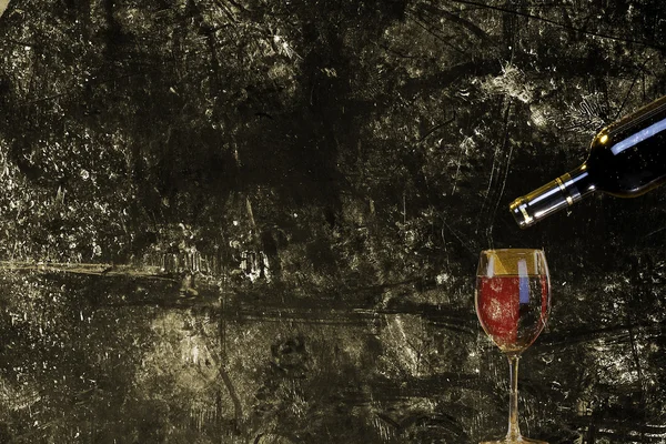 Вино в пляшці — стокове фото