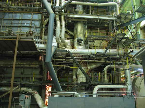 Ångturbin maskiner, rör, rör, vid kraftverk — Stockfoto