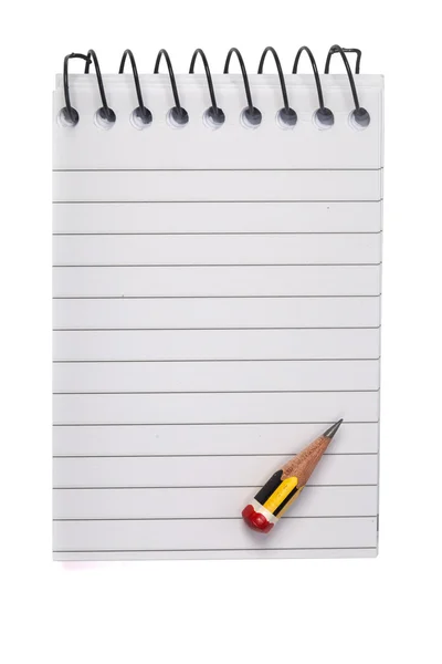 Bleistift auf Notizblock — Stockfoto