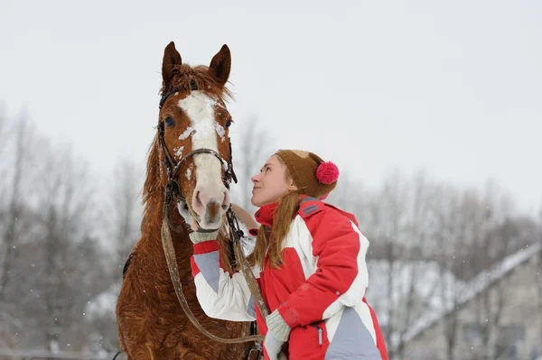 At ile kız — Stok fotoğraf