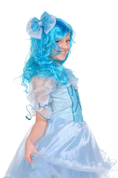 Menina bonita com cabelo azul no fundo branco — Fotografia de Stock