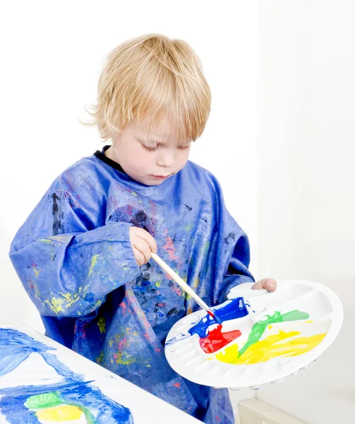 Mixing poster paint — Stock Photo, Image
