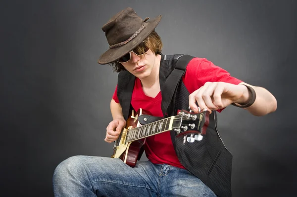 Afinación de guitarra — Foto de Stock