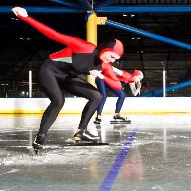 Speed skating match clipart