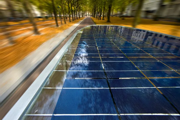 Solar powered tuc tuc — Stockfoto