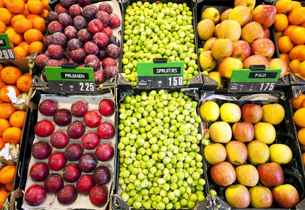 Färska livsmedel och grönsaker — Stockfoto