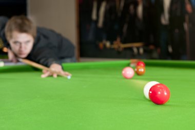 Colliding snooker balls clipart