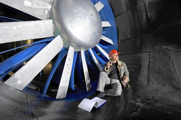 Windtunnel ingenieur — Stockfoto