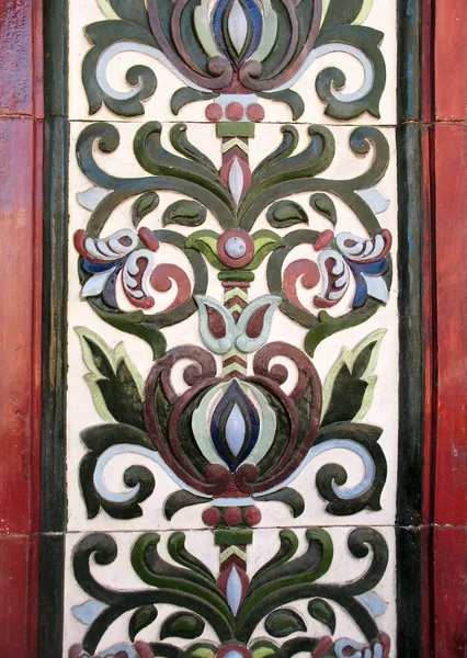 Majolica tiles on the facade of the house, St. Petersburg — Stock Photo, Image