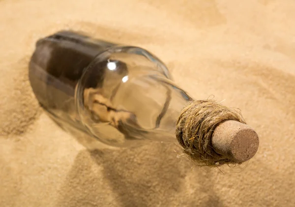 Message and bottle — Stock Photo, Image