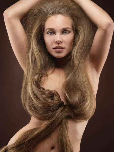 Длинные волосы — стоковое фото
