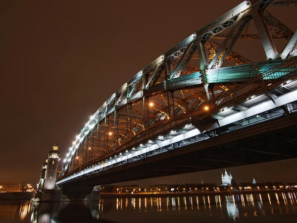 Perspektif içinde büyük piter Köprüsü — Stok fotoğraf