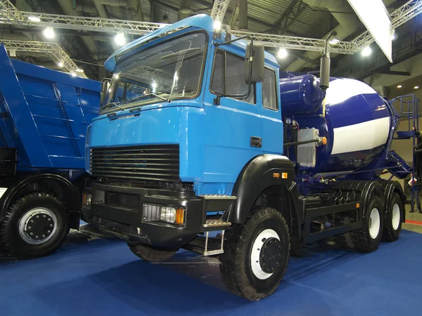 Blue power truck — Stock Photo, Image