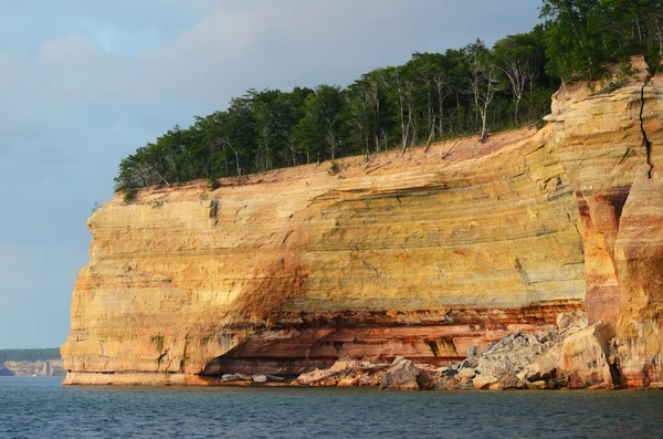 Cliff Wall em Pictured Rocks National Lakeshore — Fotografia de Stock