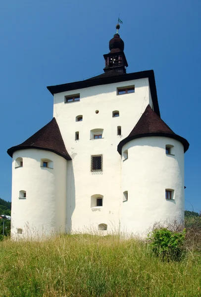 Castelo de Novy zamok em Banska Stiavnica, Eslováquia — Fotografia de Stock