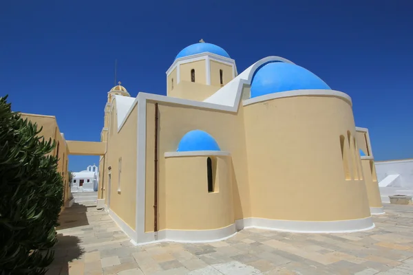 Griechische kirche, oia, santorini, griechenland — Stockfoto