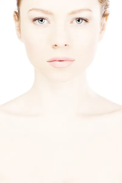Retrato facial de um belo modelo — Fotografia de Stock