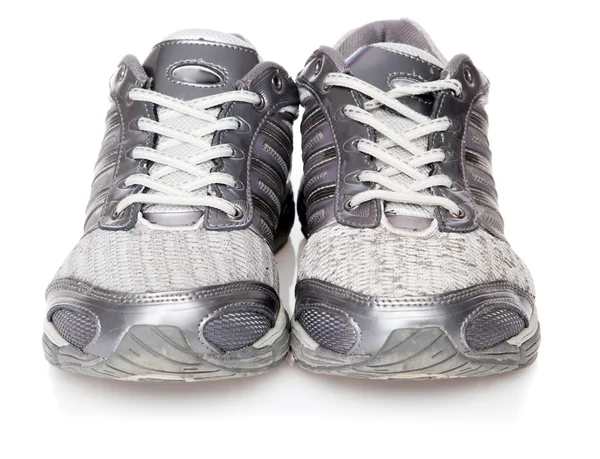 Пара спортивной обуви — стоковое фото
