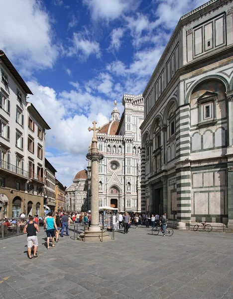 Duomo y la ciudad de Florencia — Foto de Stock