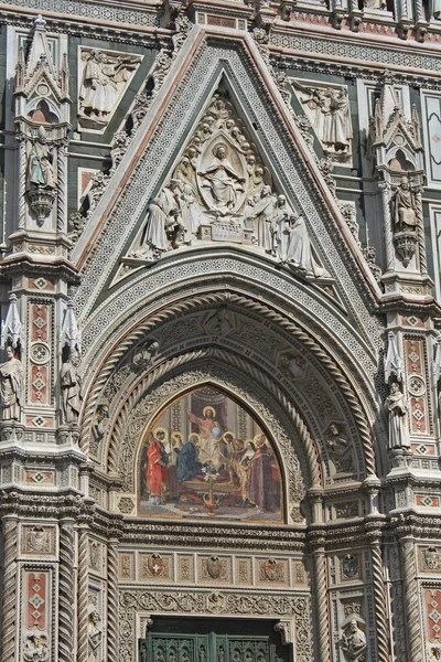 Florence duomo architectonische details — Stockfoto