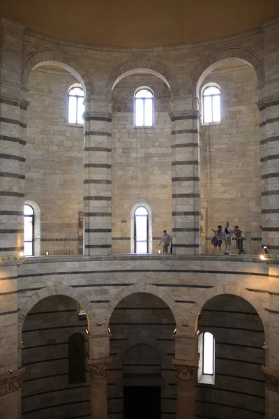 Pisa vaftizhane iç — Stok fotoğraf