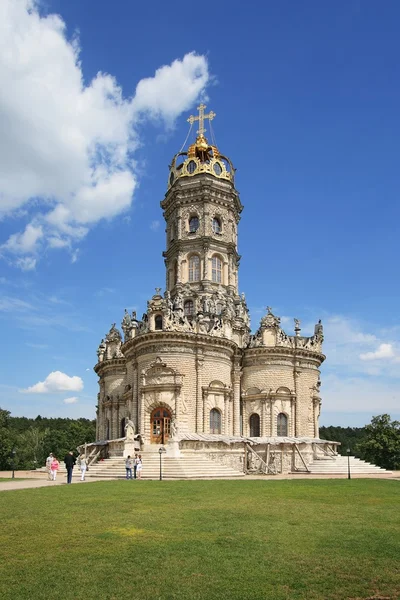 Church of the Blessed Virgin in Dubrovitsy — Stock Photo, Image