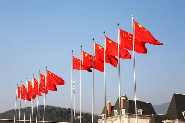 一排的中国国旗 — 图库照片