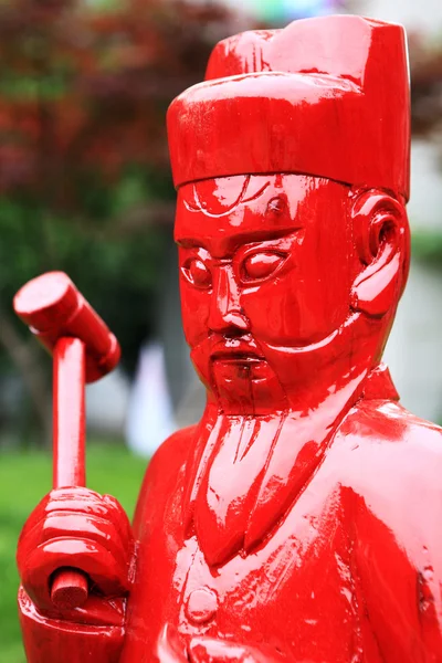 红色中国雕像 — 图库照片