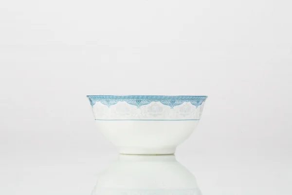 Bol en porcelaine bleue et blanche — Photo