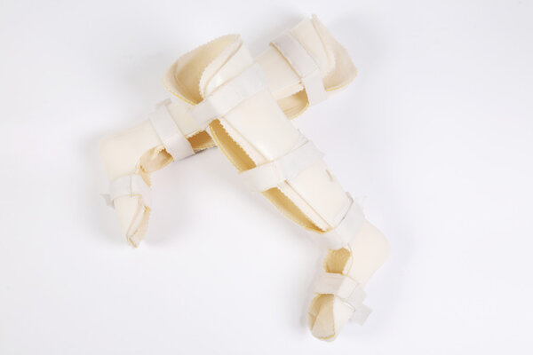 Протезные ноги
