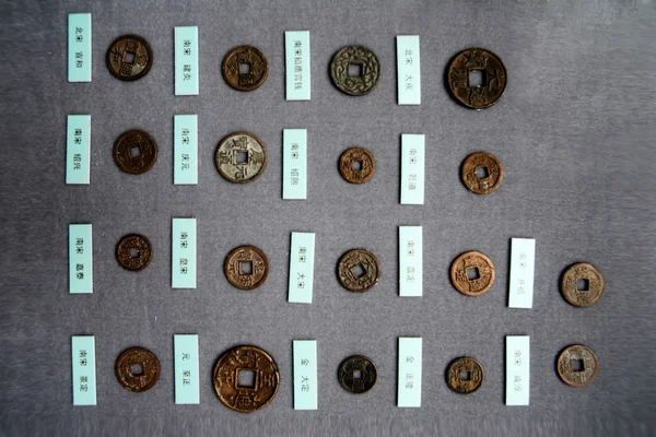 Stare chińskie monety — Zdjęcie stockowe