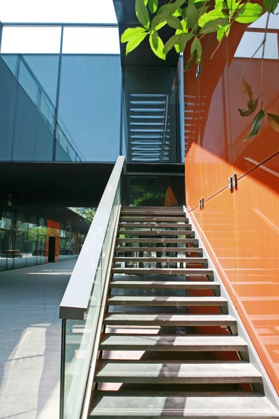 Escaleras de acero — Foto de Stock