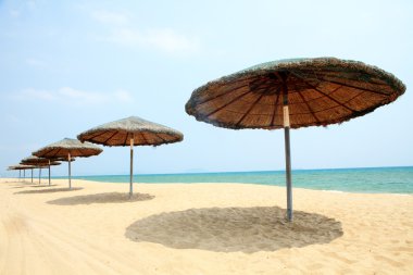 Tente ve sandalye üzerinde plaj, sanya, Çin