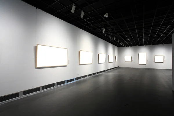 Empty frames — Stock Photo, Image