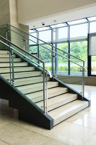Moderne Treppe — Stockfoto