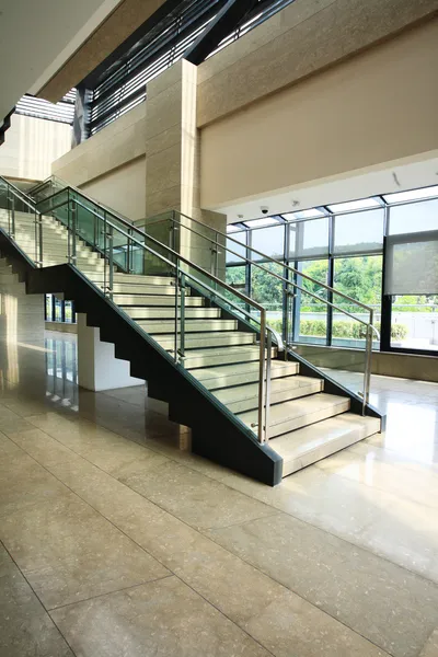 Moderní schodiště — Stock fotografie
