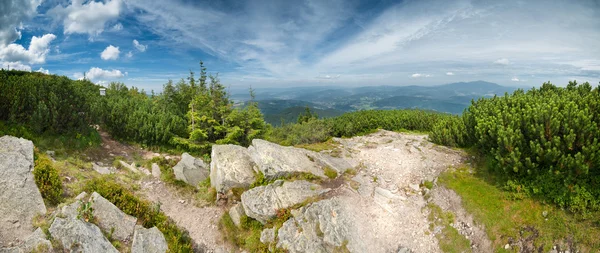 Verde montañas panorama — Foto de Stock