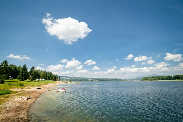 Summer lake panorama — 图库照片