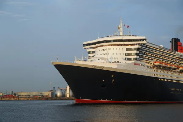 Queen Mary 2 — Zdjęcie stockowe