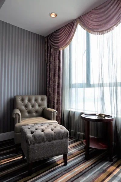 Canto confortável do quarto de hotel — Fotografia de Stock