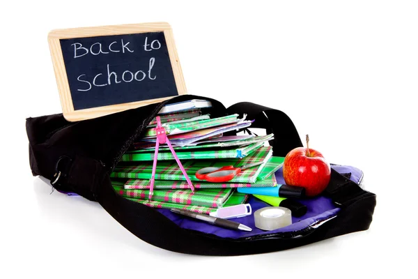 Zurück in die Schule: Schultafel an Schulranzen mit Büchern — Stockfoto