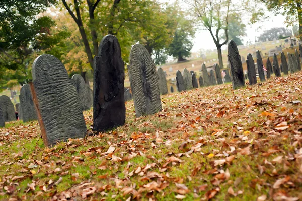 Fall graveyard — Stock Photo, Image
