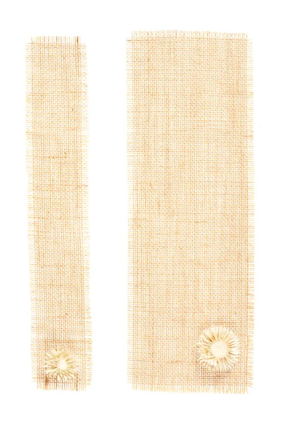 Etiquetas de pano de saco com decoração sobre branco. conjunto de dois tecido de serapilheira — Fotografia de Stock
