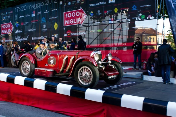 Red 1929 Mercedes 720 SSK at the start of 2012 1000 Miglia — Stock Photo, Image