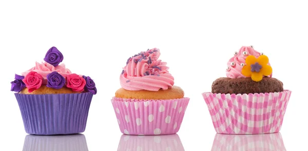 Cupcakes rosa y púrpura — Foto de Stock