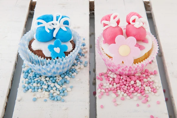 Cupcake for a baby girl and boy — Stock Photo, Image