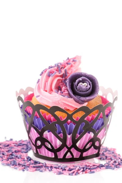 Roze cupcake met botterroom — Stockfoto